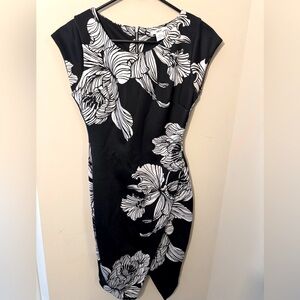 Bar III Black and White Floral Midi Dress